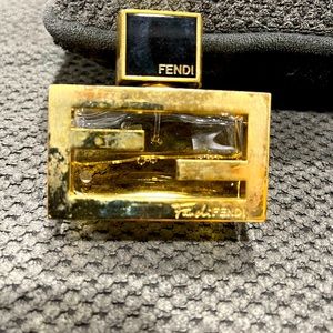 COPY - Fendi perfume